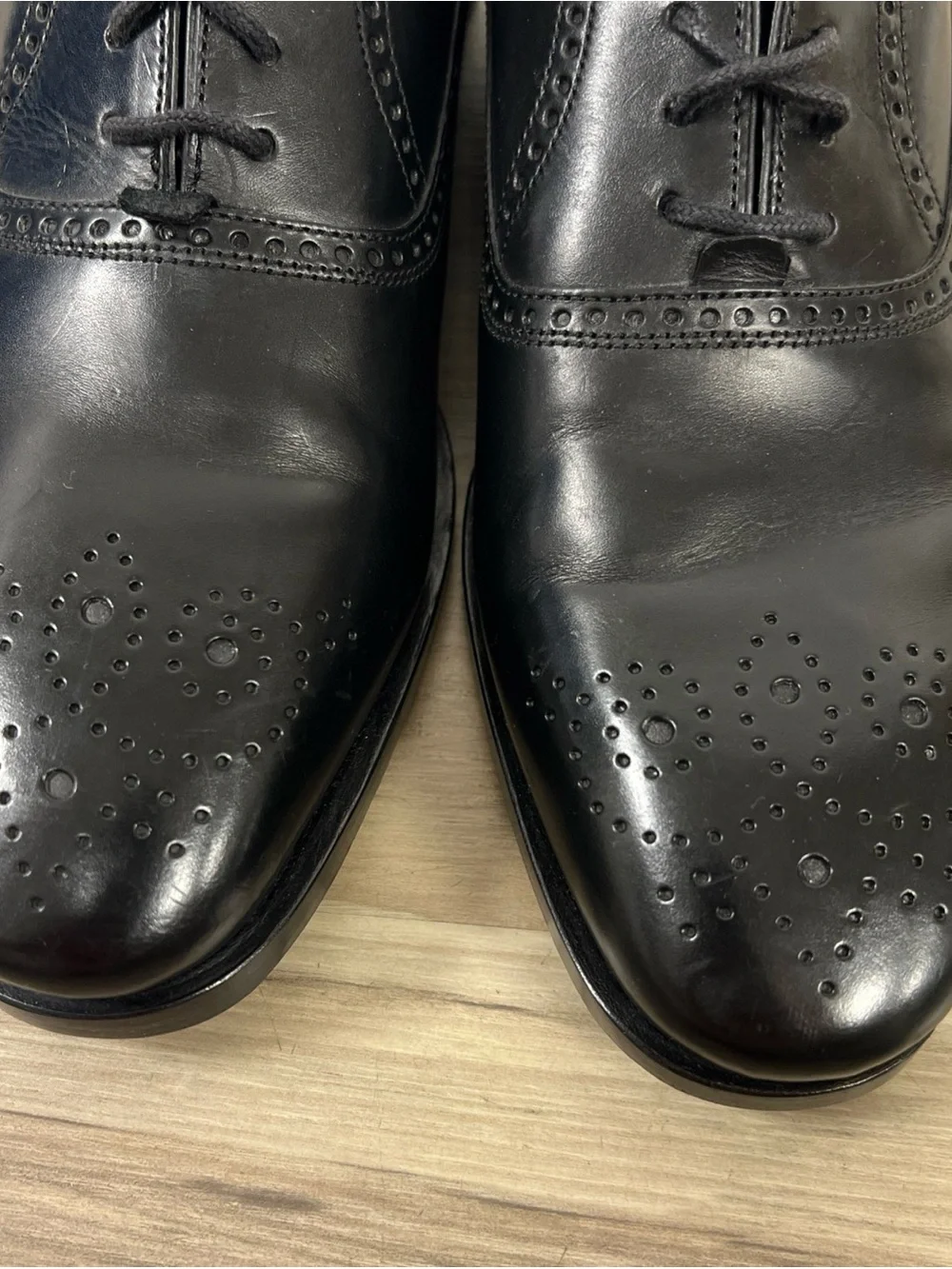Allen Edmonds Siena Medallion Lace Up Oxford Shoes Black Men’s Size 9 NWOB $369
